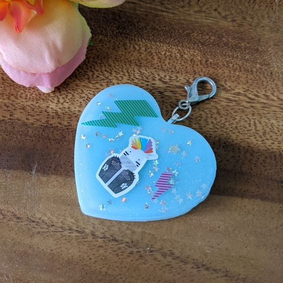 🌈BOGO🌈 Resin Keychain - Punk Zebra - Picture 2 of 5